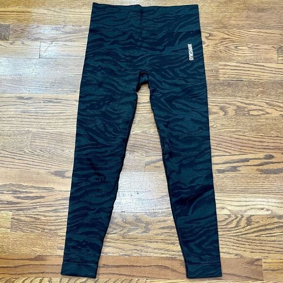 Gymshark Animal Print Seamless Leggings. M - Picture 1 of 7